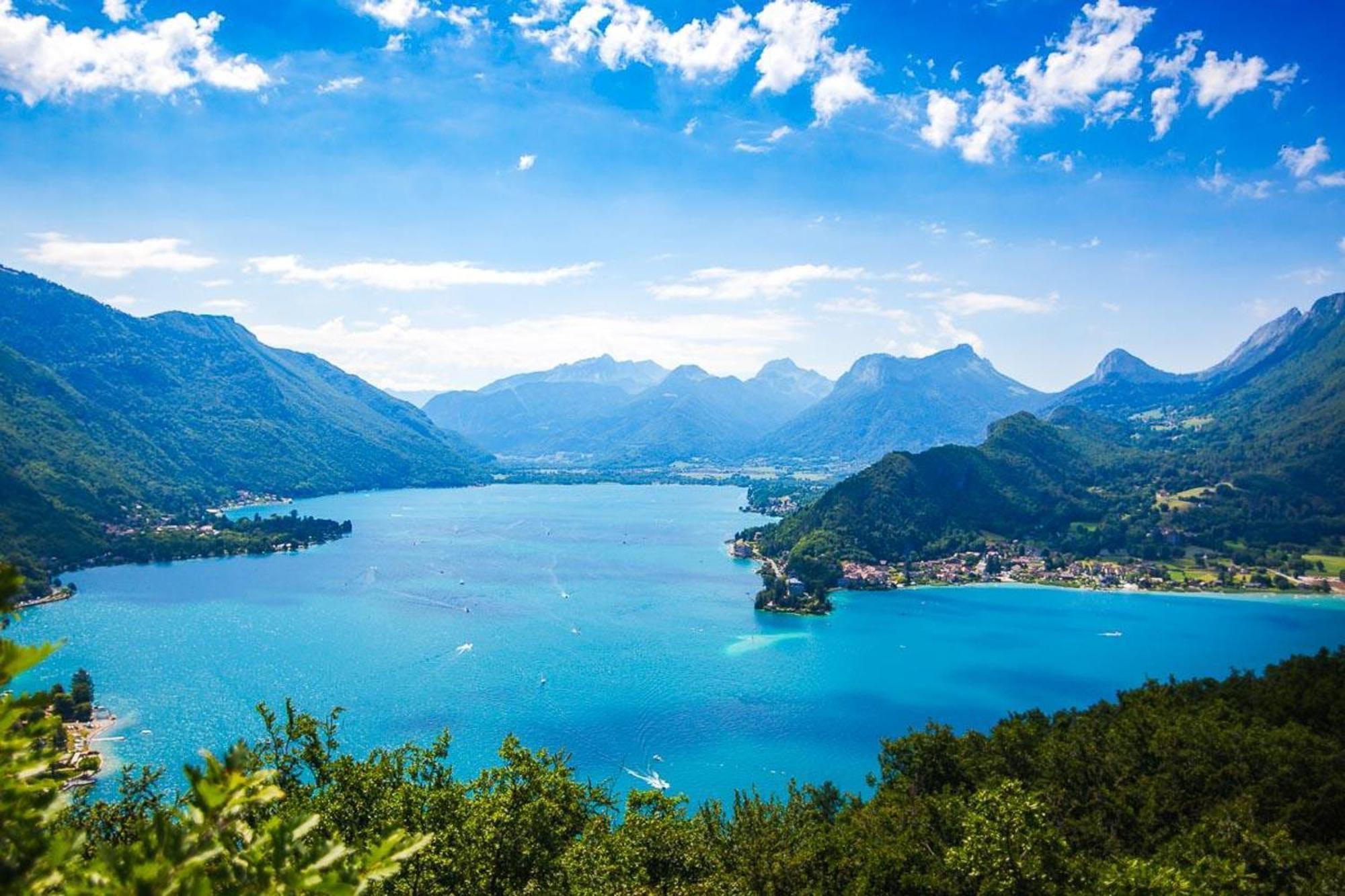 Le Bleu Du Lac 3 Etoiles - Secteur Recherche, Calme & Familiale, A 300M Du Lac & De La Vieille Ville, Garage Prive Annecy Dış mekan fotoğraf