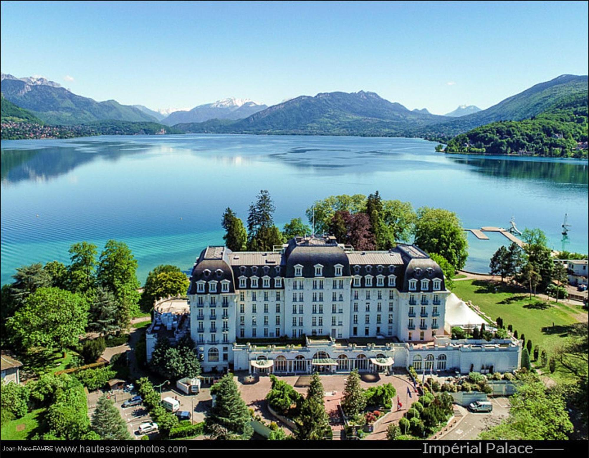 Le Bleu Du Lac 3 Etoiles - Secteur Recherche, Calme & Familiale, A 300M Du Lac & De La Vieille Ville, Garage Prive Annecy Dış mekan fotoğraf